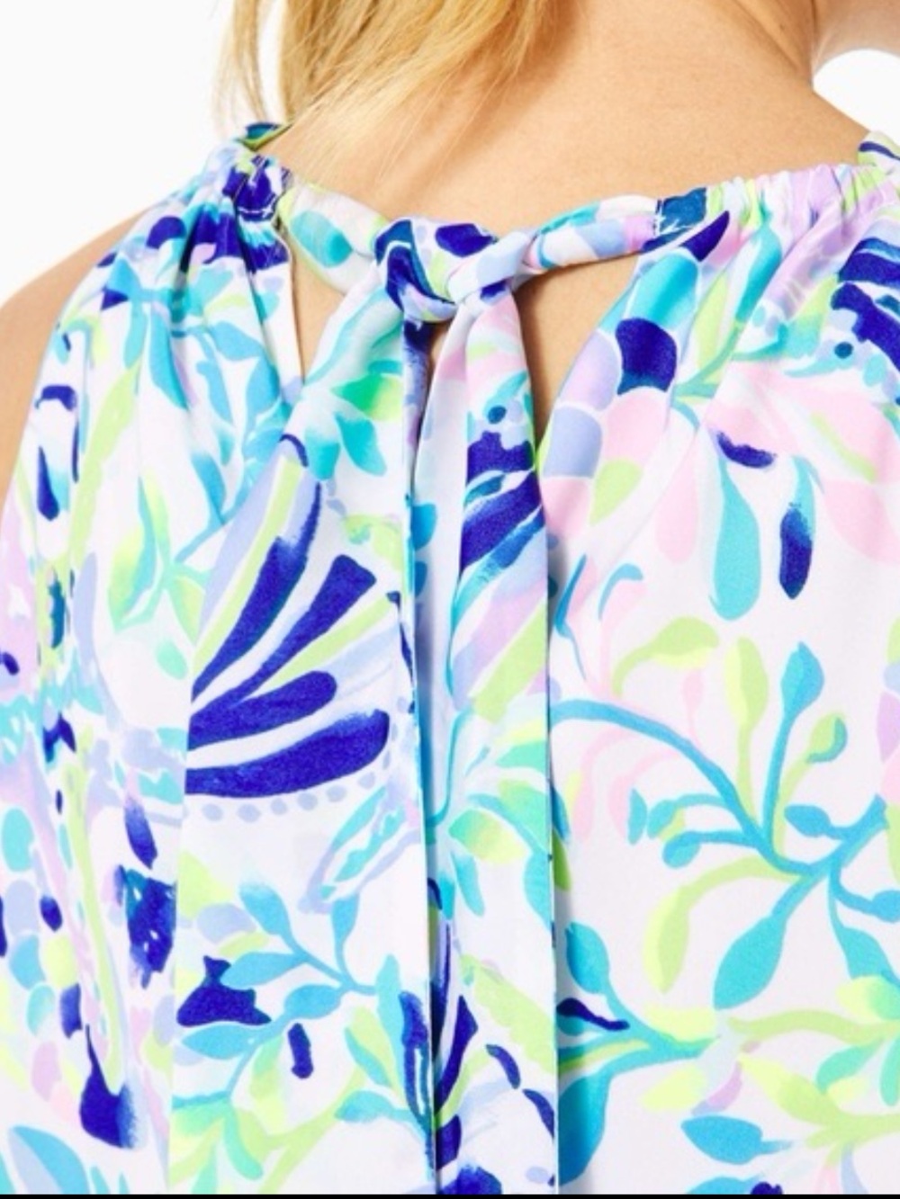 Lilly Pulitzer Julien Halter Top in Resort White
Shell Beach size XL - Picture 4 of 16